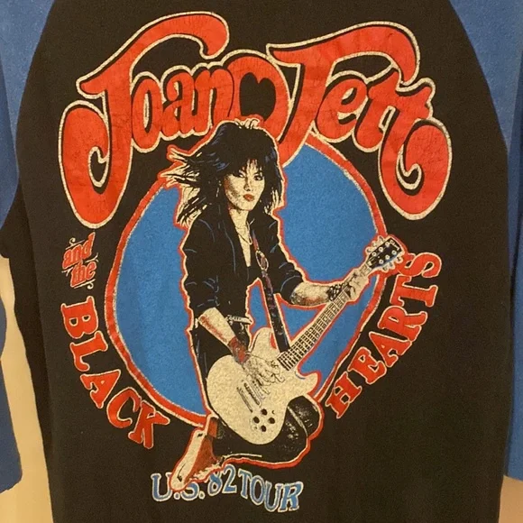 MadeWorn Joan Jett tee the graphics are on front and back small only worn twice. - Picture 11 of 11